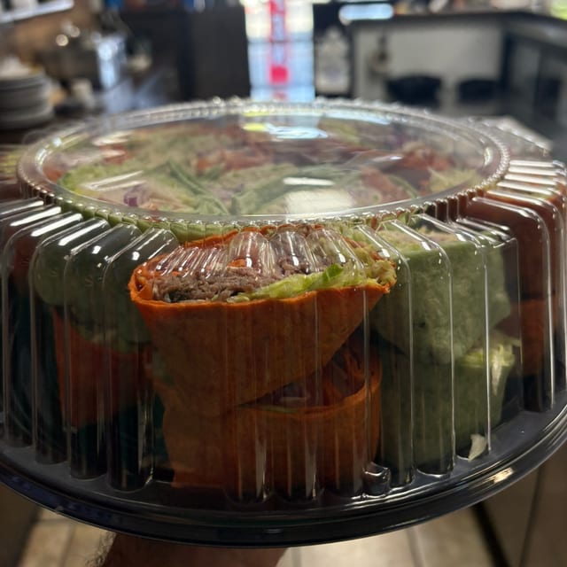 Large Wrap Tray.